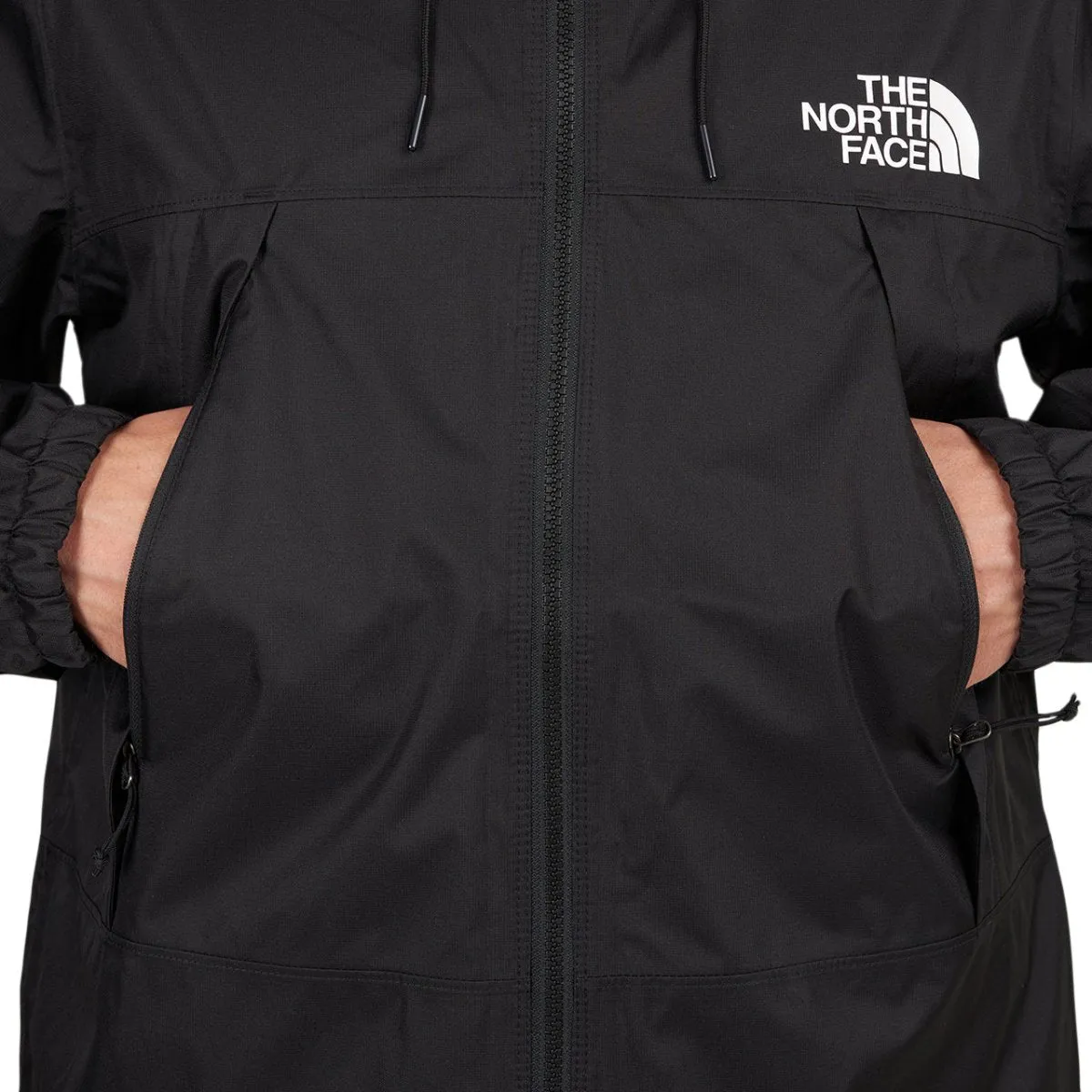 Black The North Face 1990 Mountain Q Jacket