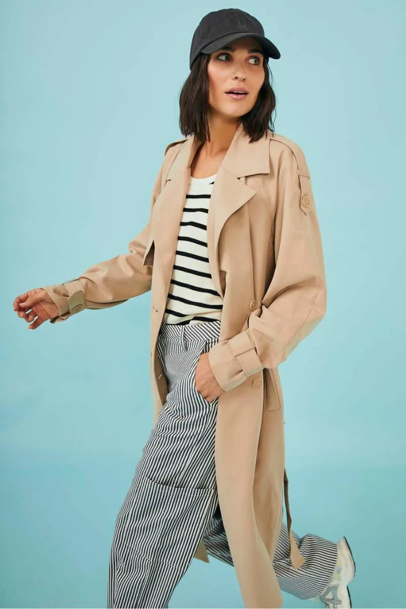 Freequent Ottie Jacket in Simply Taupe - Shop Now