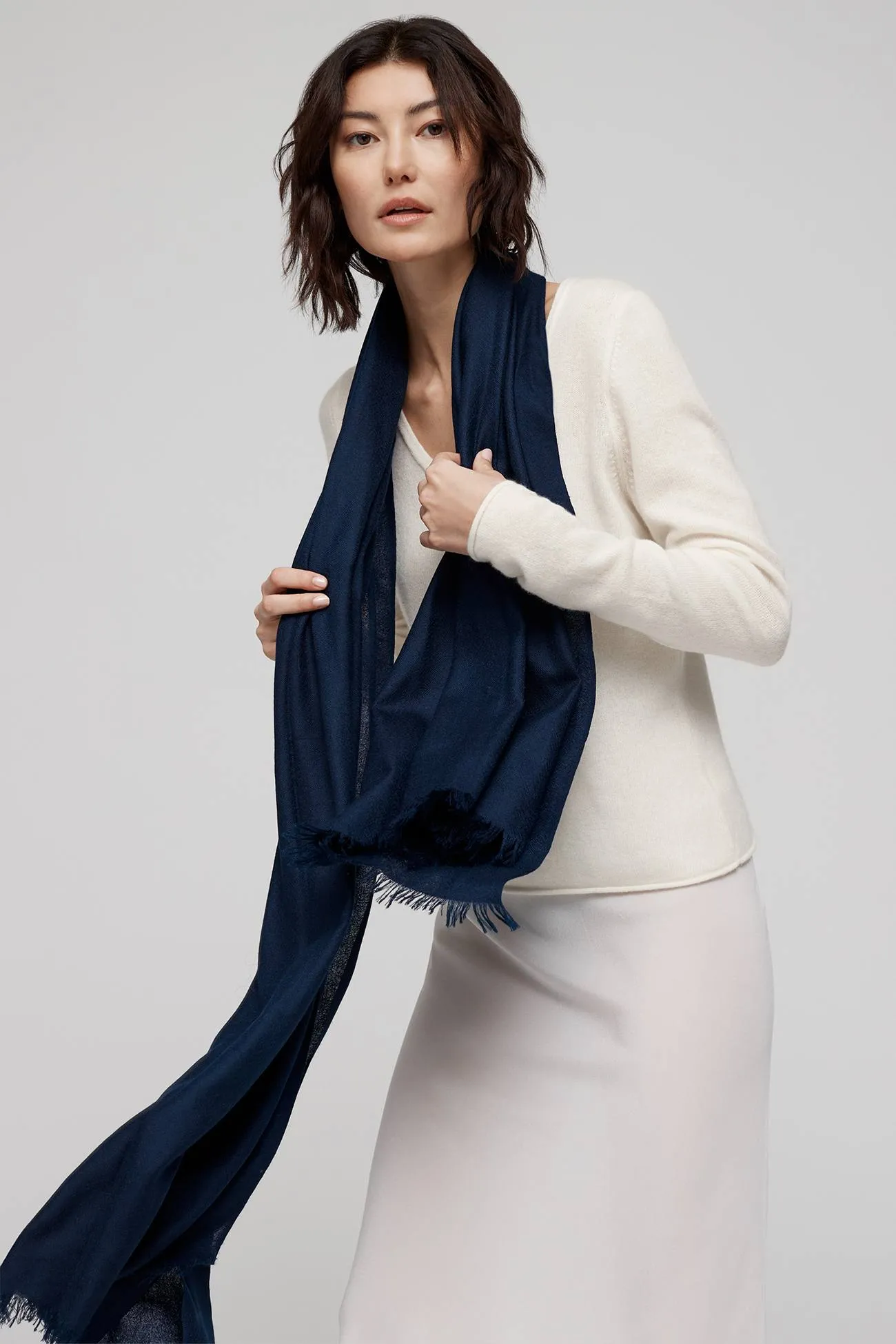 Jones cashmere scarf - high-quality luxury accessory