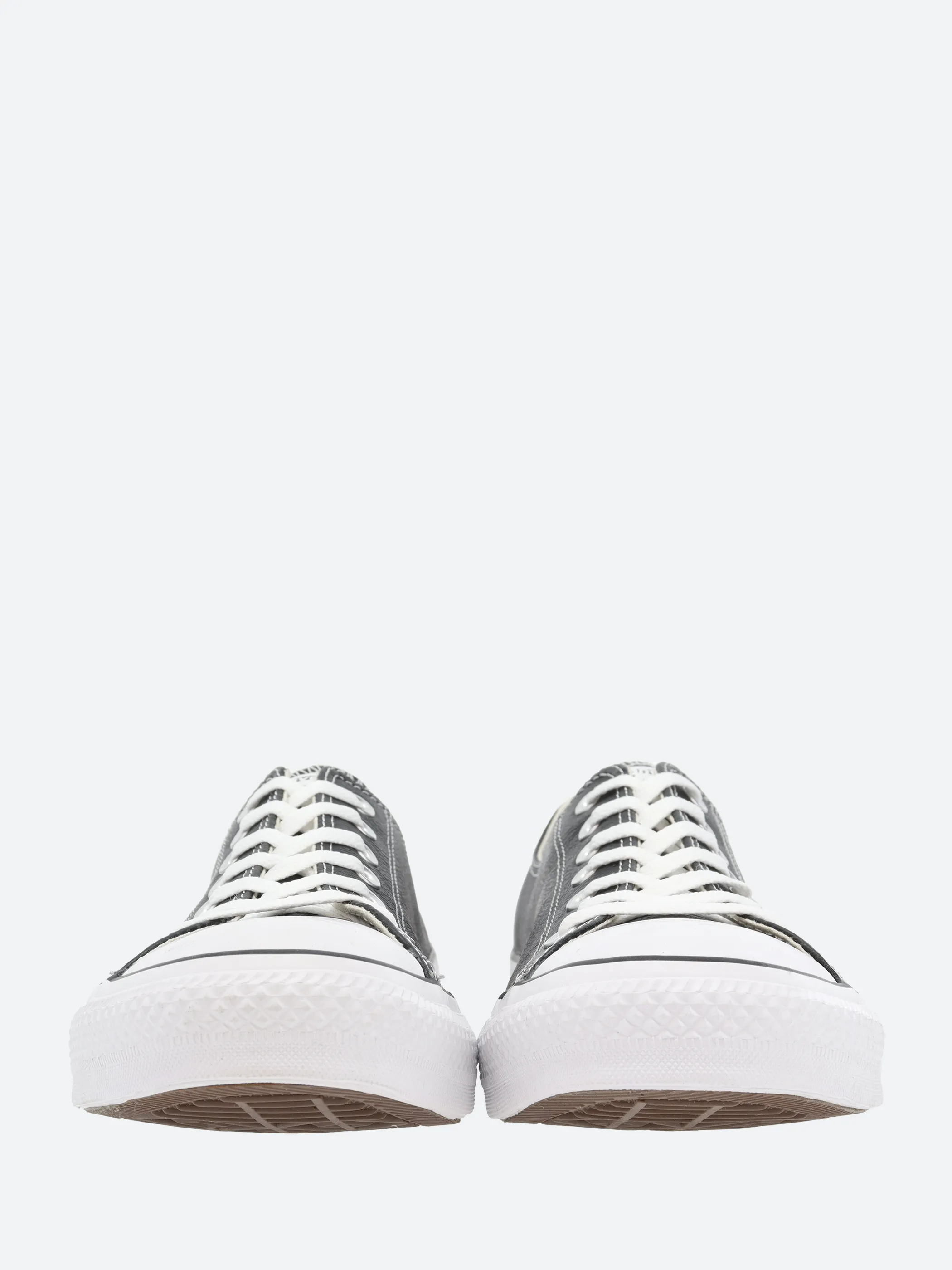 Leather Chuck Taylor All Star Low Top