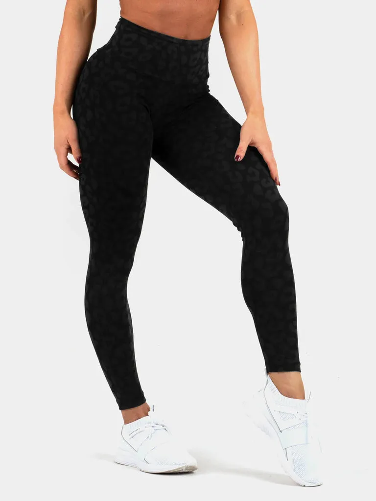 Leopard Black Instinct Scrunch Bum Leggings