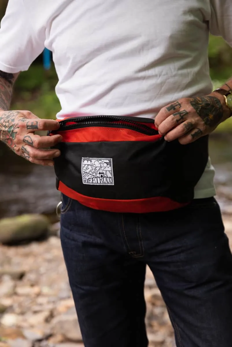 Nine Pint Waist Bag Design