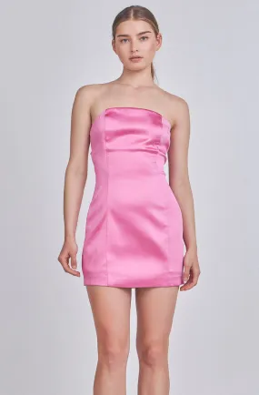 ON THE TOWN Strapless Dress