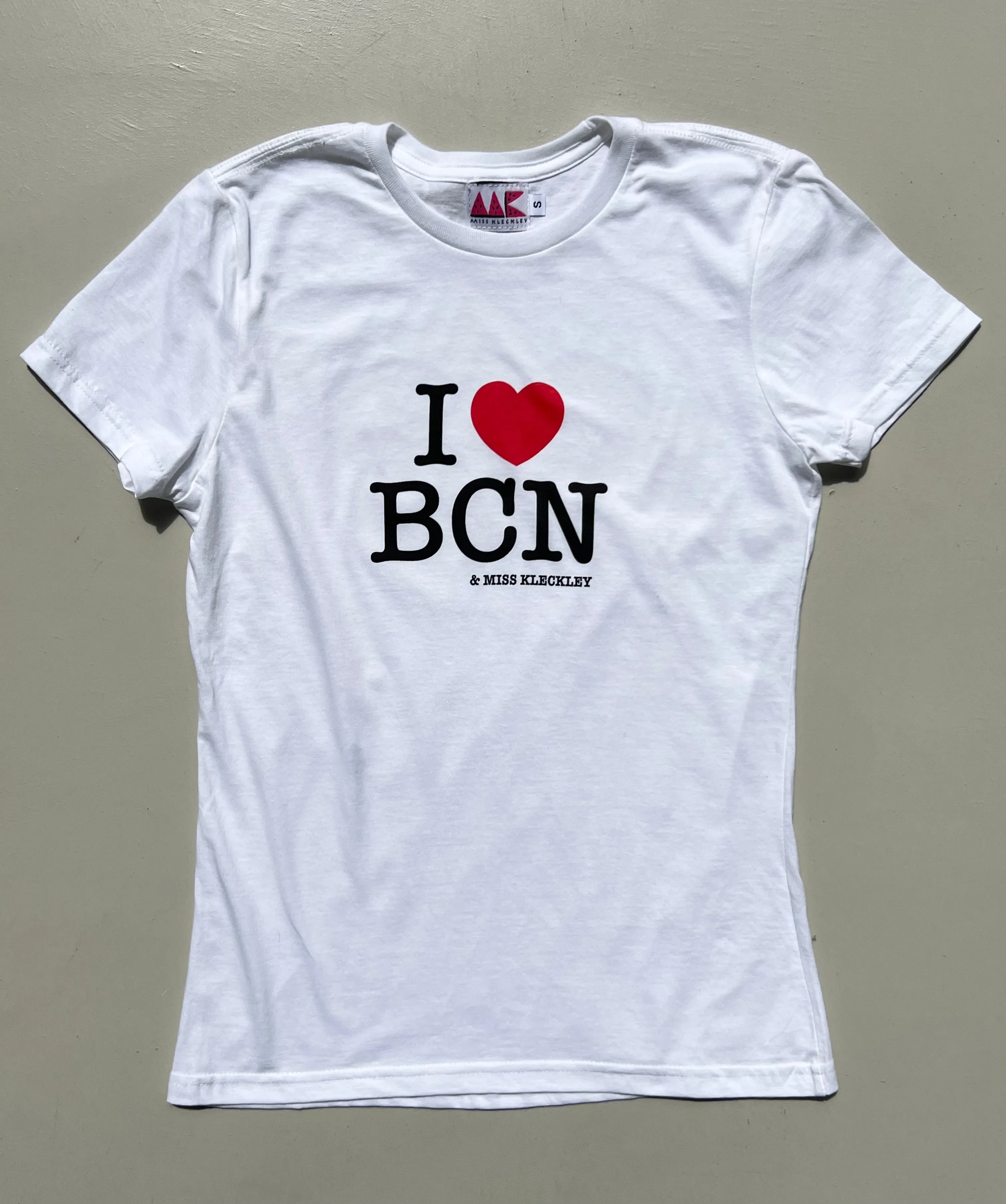 Stylish 'I Love Barcelona' T-Shirt