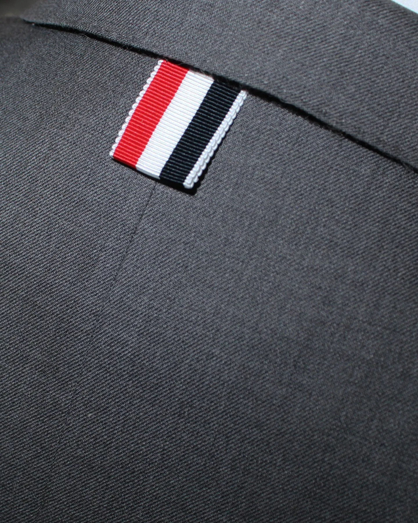 Thom Browne Gray Sport Coat Size 50 EU / 40 US on Sale.