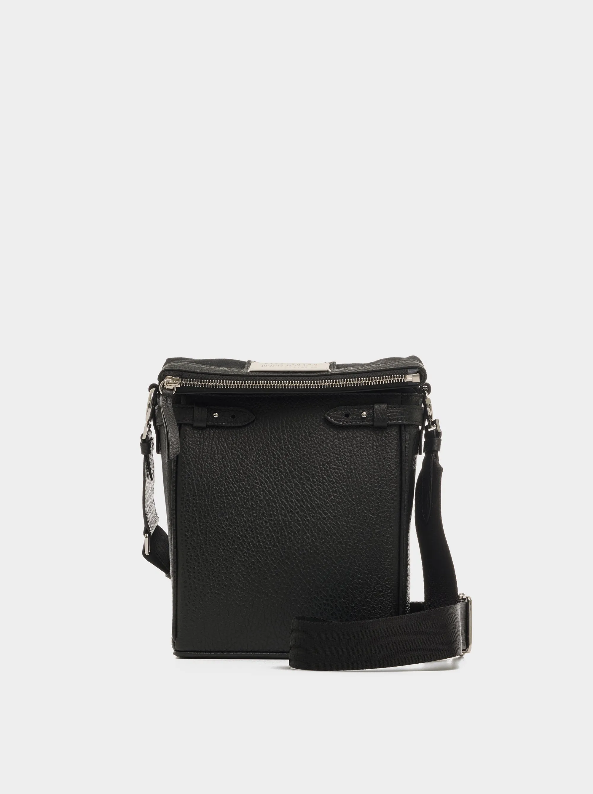 Vertical Camera Bag in Black